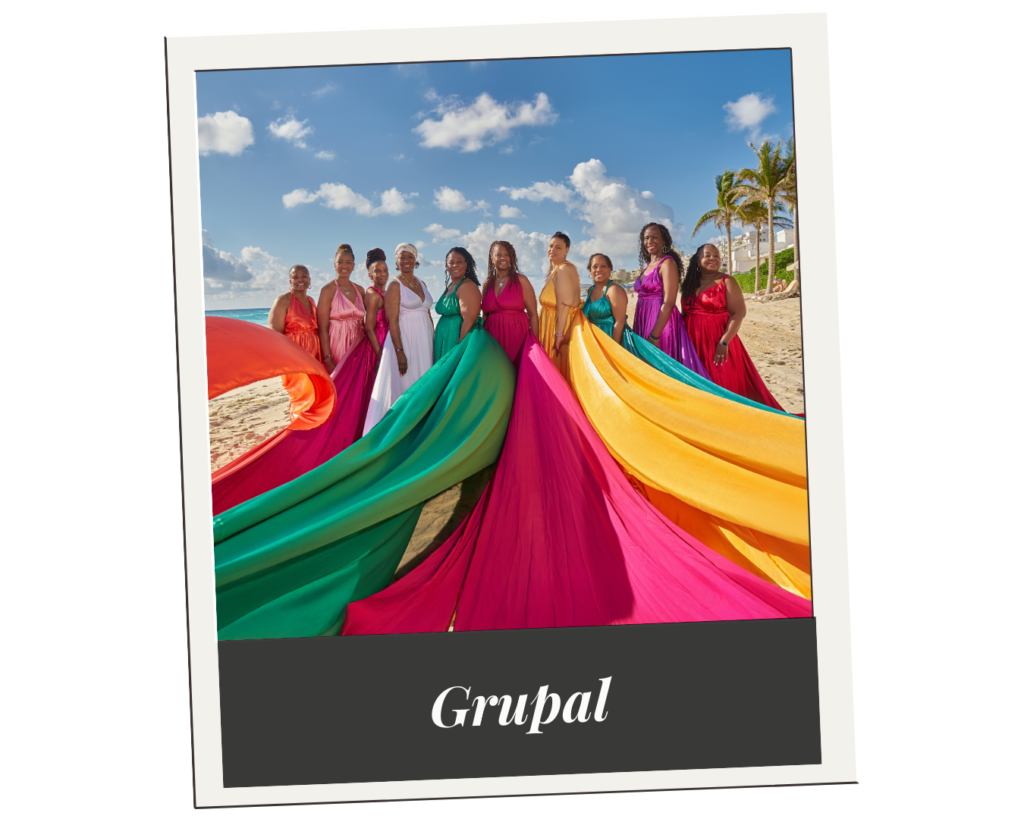 grupal photo fliying dress cancun